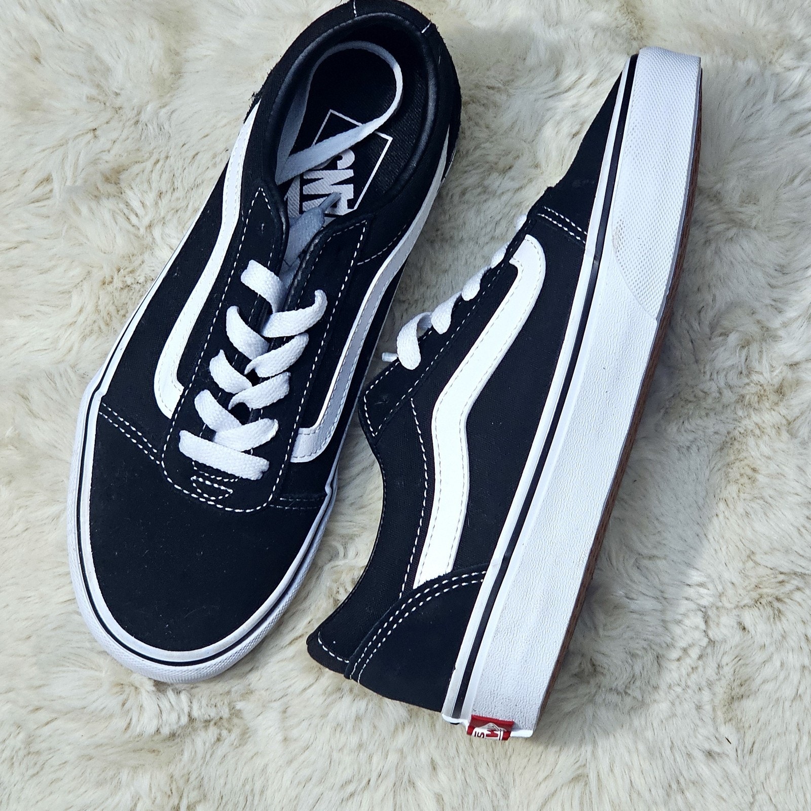 Vans Womens Size 6 Black Original Shoes